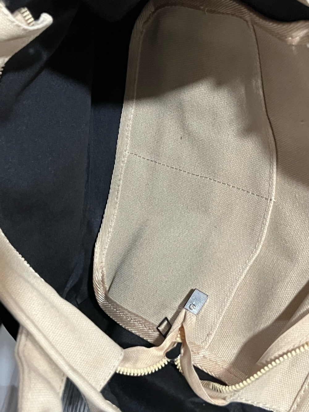 The Canvas Tote Bag. Beige, Size Medium/large - Picture 3 of 3